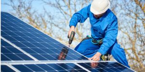 Installation Maintenance Panneaux Solaires Photovoltaïques à Manzac-sur-Vern